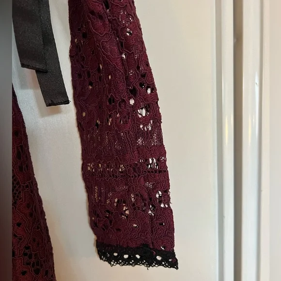 NWT Alexis Sophie Burgundy Lace Off Shoulder Tie Shoulder Dress. Small - Picture 13 of 14